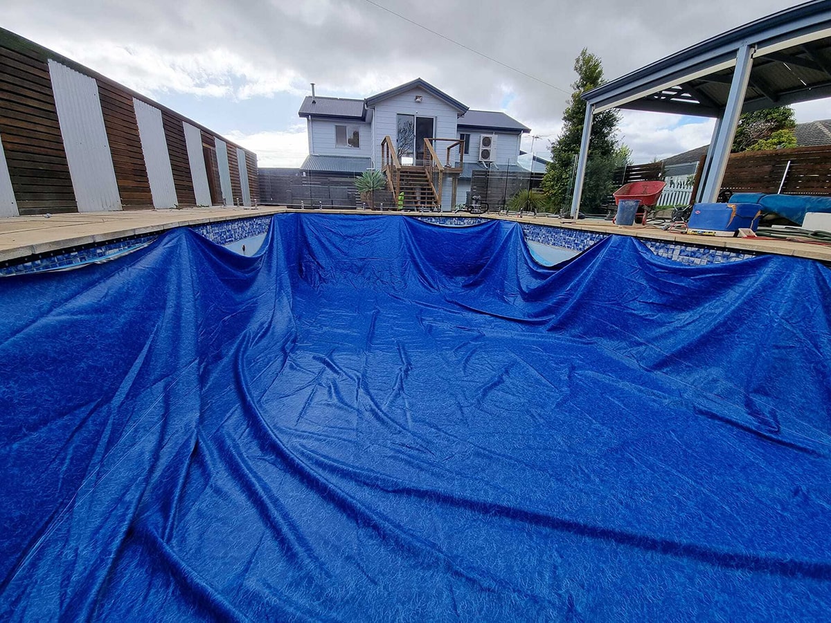 Seacliff Project - Vinyl liner installation